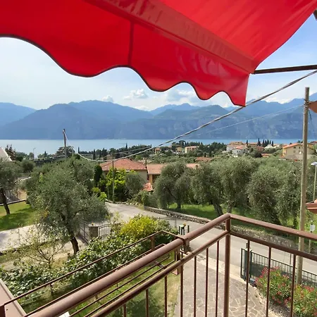 Dei Limoni Apartment